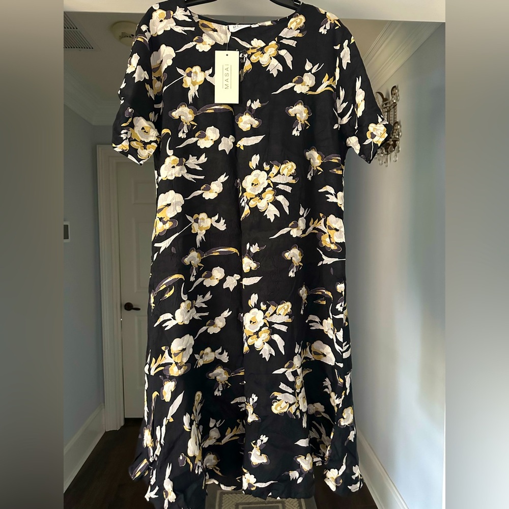 Masai Nebit Dress in a Floral Pattern NWT and Size Large